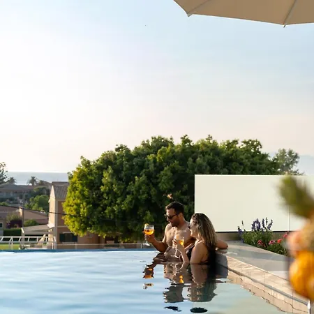 Thimios Adults Only Daire
